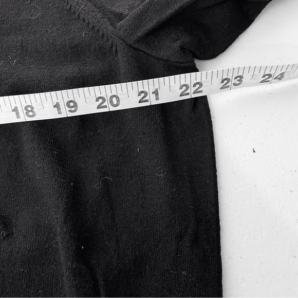 Emma James by Liz Claiborne Black cardigan- Size 1X - Picture 9 of 11